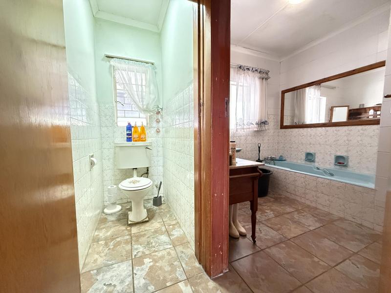 3 Bedroom Property for Sale in Bergzicht Western Cape